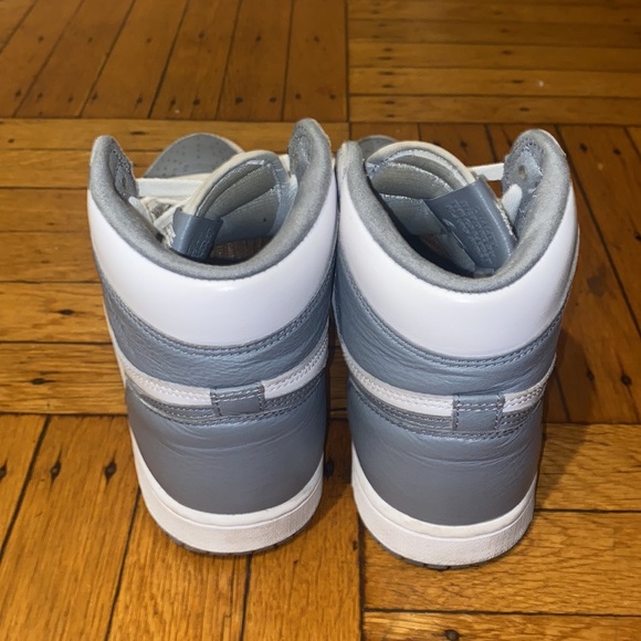 Jordan 1’s - Picture 3 of 5